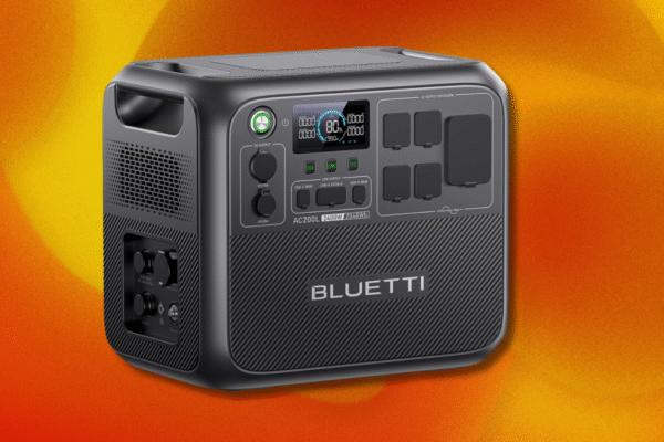 Grab the Bluetti Solar Generator AC200L for its lowest price yet at Amazon