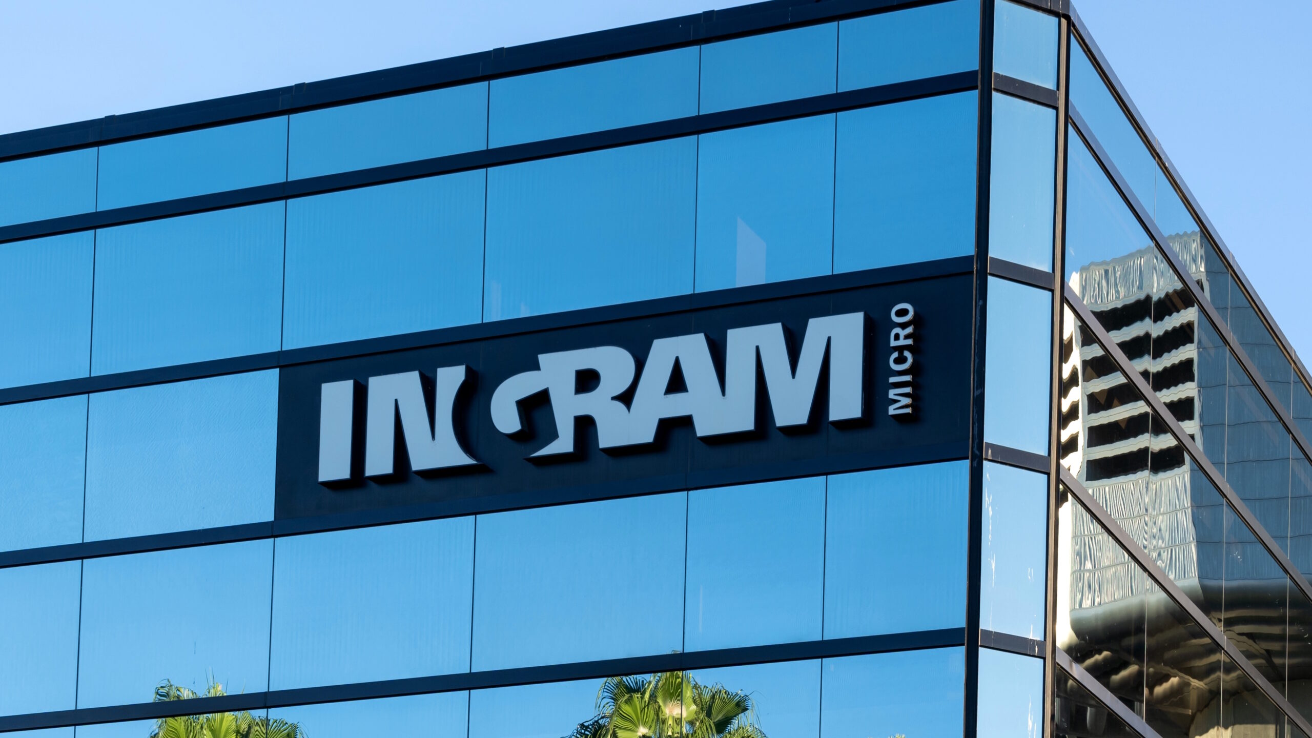 Ingram Micro 16z9